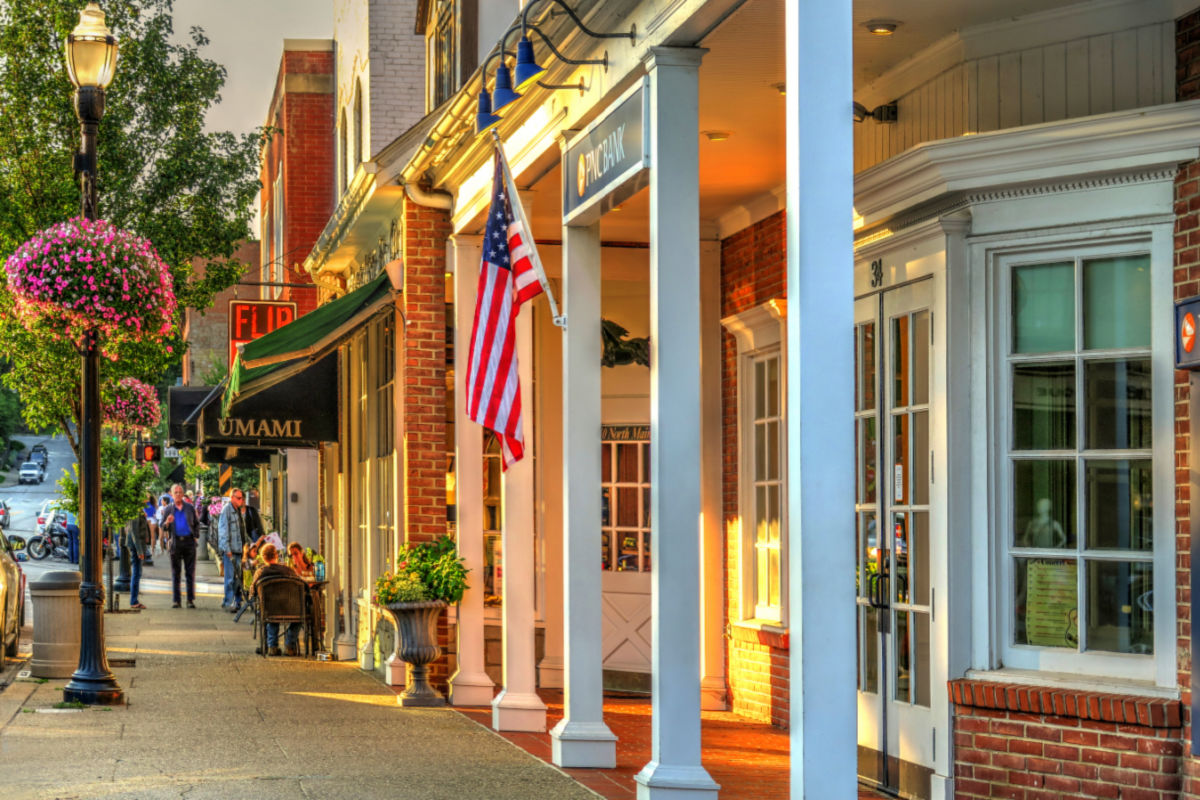 Avoid The Beach Towns And Visit These Historic Towns This Memorial Day 